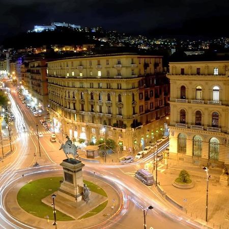Golden Naples Acomodação com café da manhã Exterior foto
